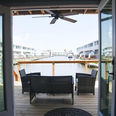Rockport Waterfront Condo With A View Exterior foto