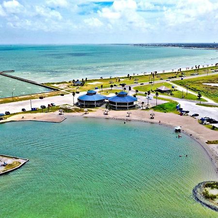 Rockport Waterfront Condo With A View Exterior foto