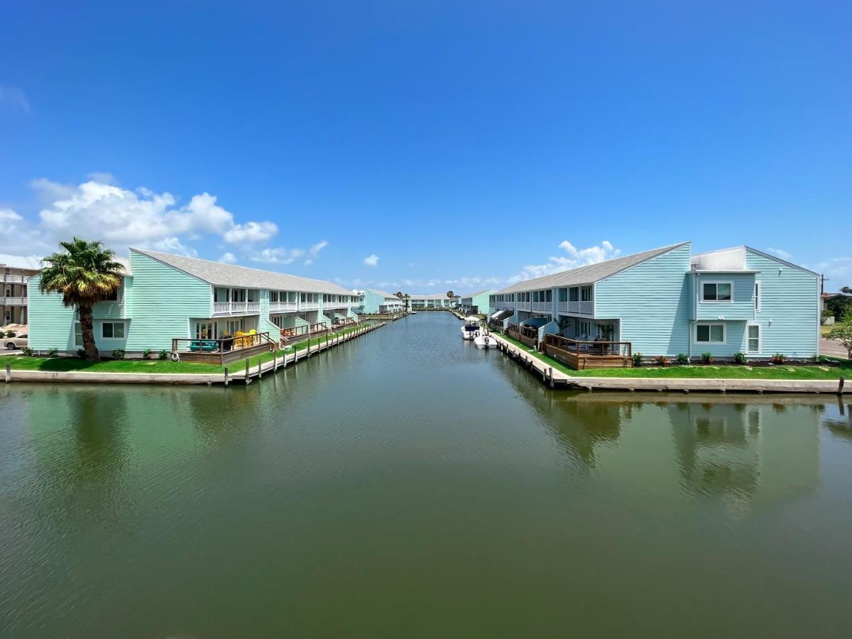 Rockport Waterfront Condo With A View Exterior foto