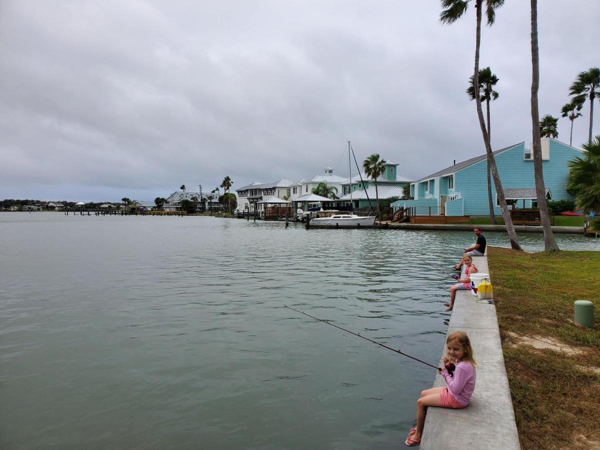 Rockport Waterfront Condo With A View Exterior foto