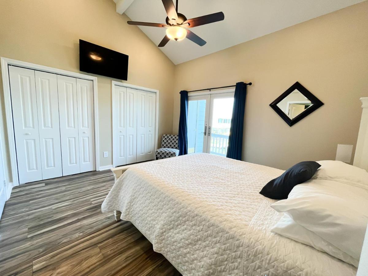 Rockport Waterfront Condo With A View Exterior foto
