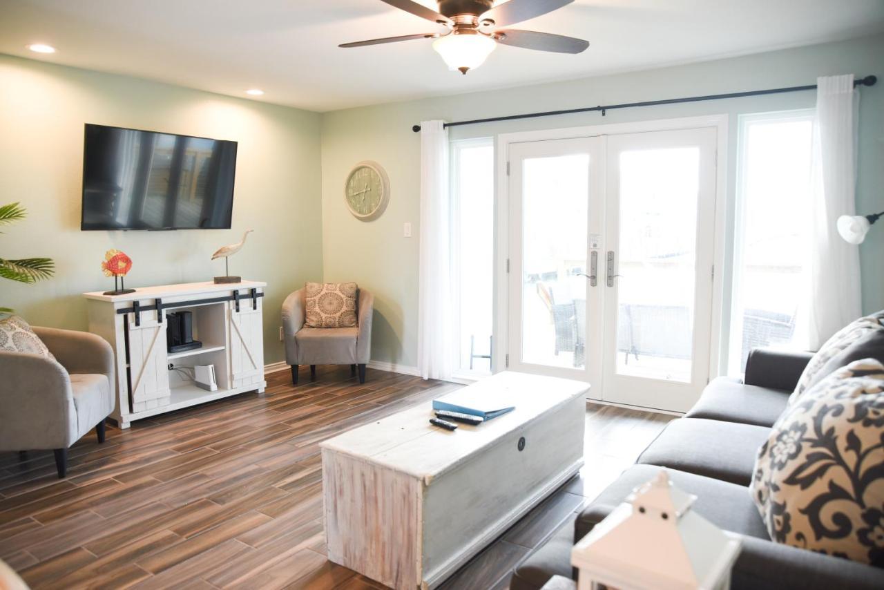 Rockport Waterfront Condo With A View Exterior foto